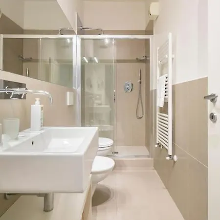 - Apartment Florence